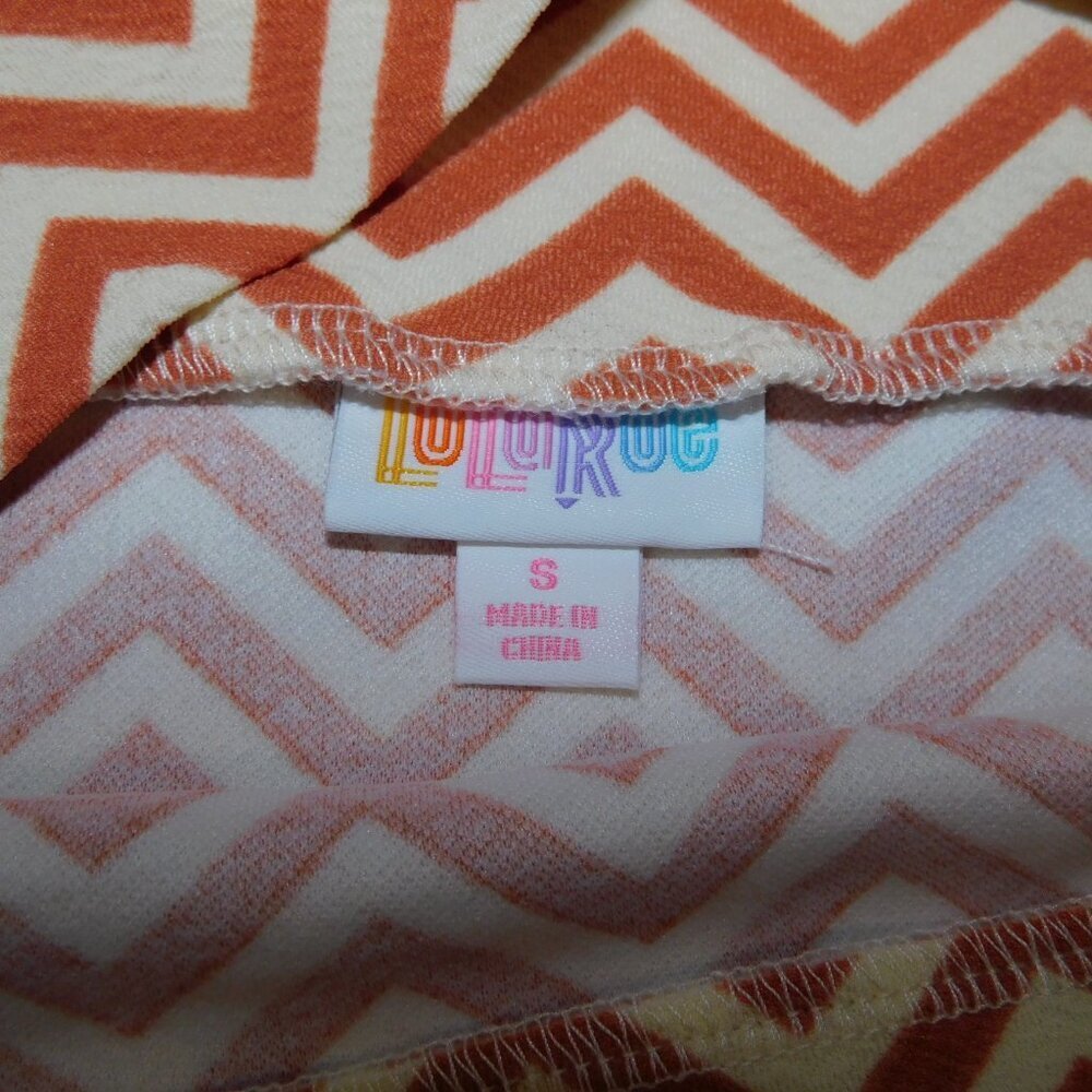 Lularoe Cassie Cream Brown Chevron Pattern Body Con Pencil Skirt NEW Womens S - Picture 3 of 5